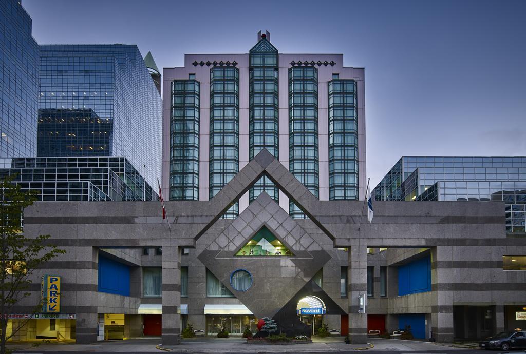 Novotel Toronto North York Buitenkant foto